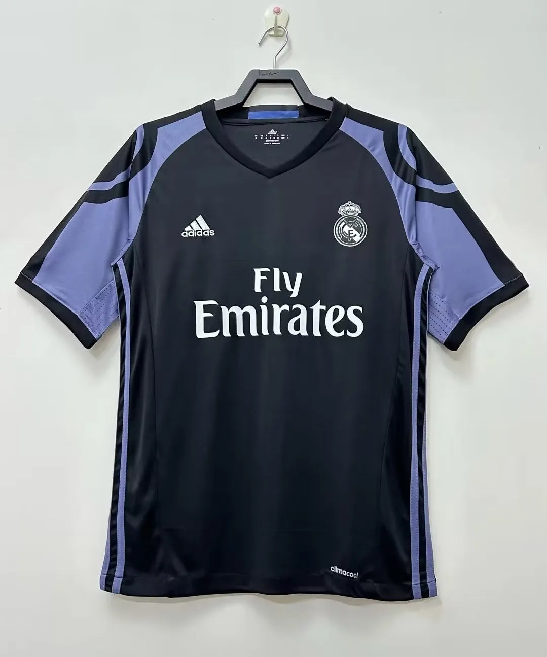 Real Madrid Final Jersey 2016 (Champions League and League patch not available)